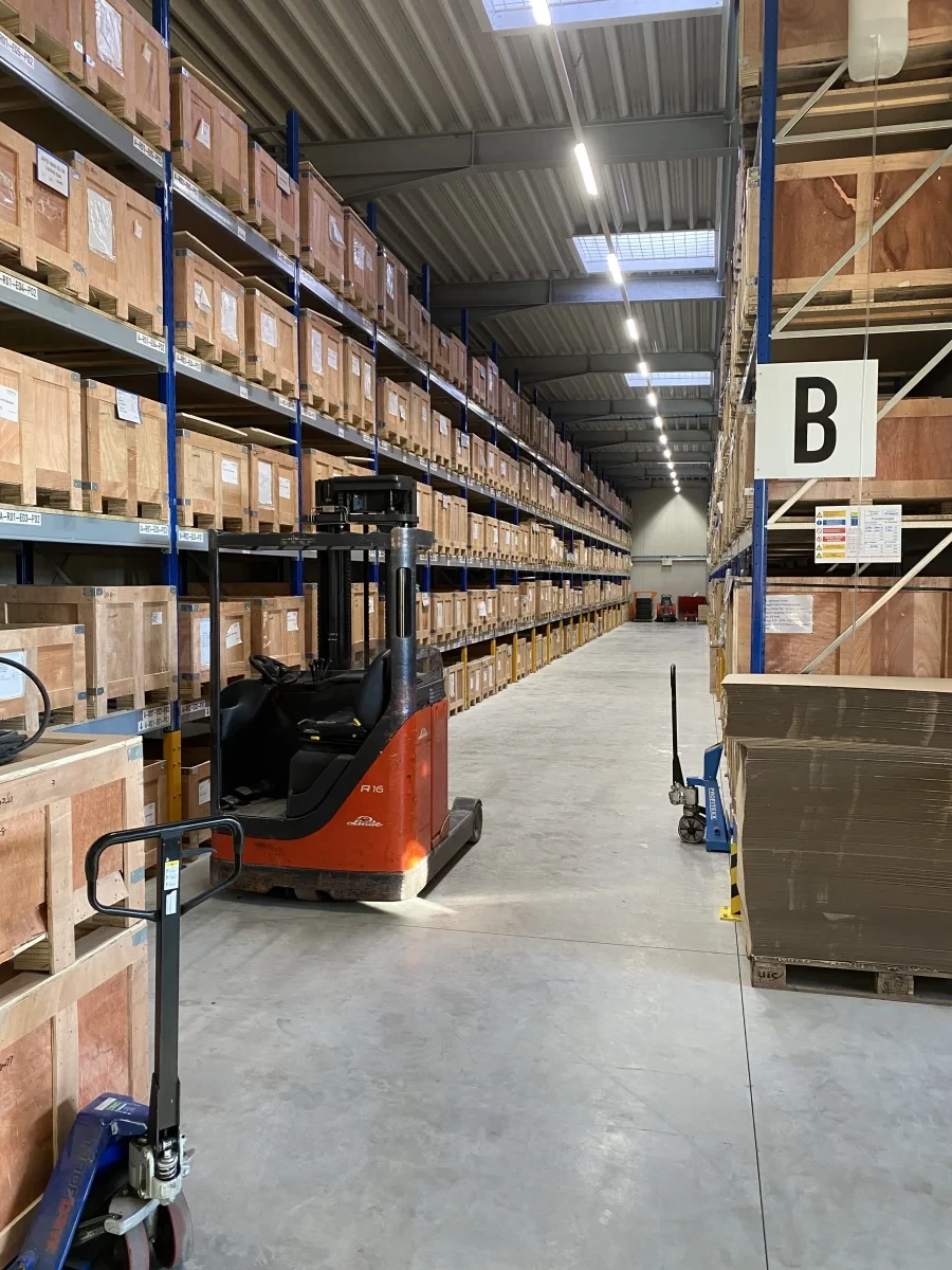 Neubau eines Verwaltungsgebäudes mit Lager- und Produktionshalle - airpower europe GmbH