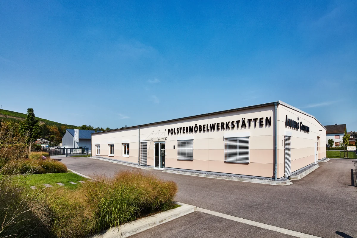 Neubau einer Polstermöbelwerkstatt mit Verwaltung - Andreas Geschier Polstermöbel-Werkstätten