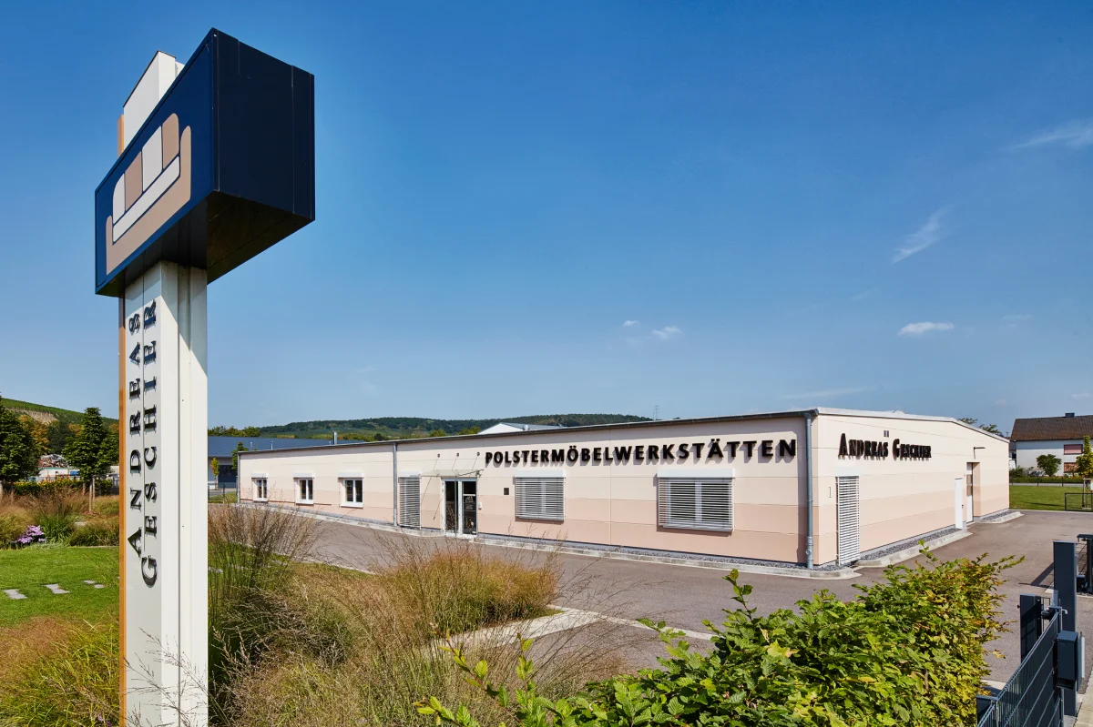 Neubau einer Polstermöbelwerkstatt mit Verwaltung - Andreas Geschier Polstermöbel-Werkstätten