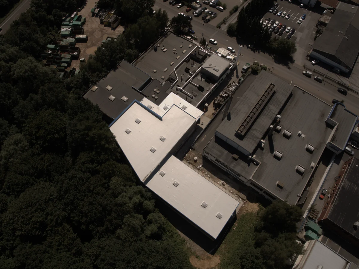Neubau einer Lagerhalle mit Krananlage - Breitfort Druckguss GmbH & Co. KG