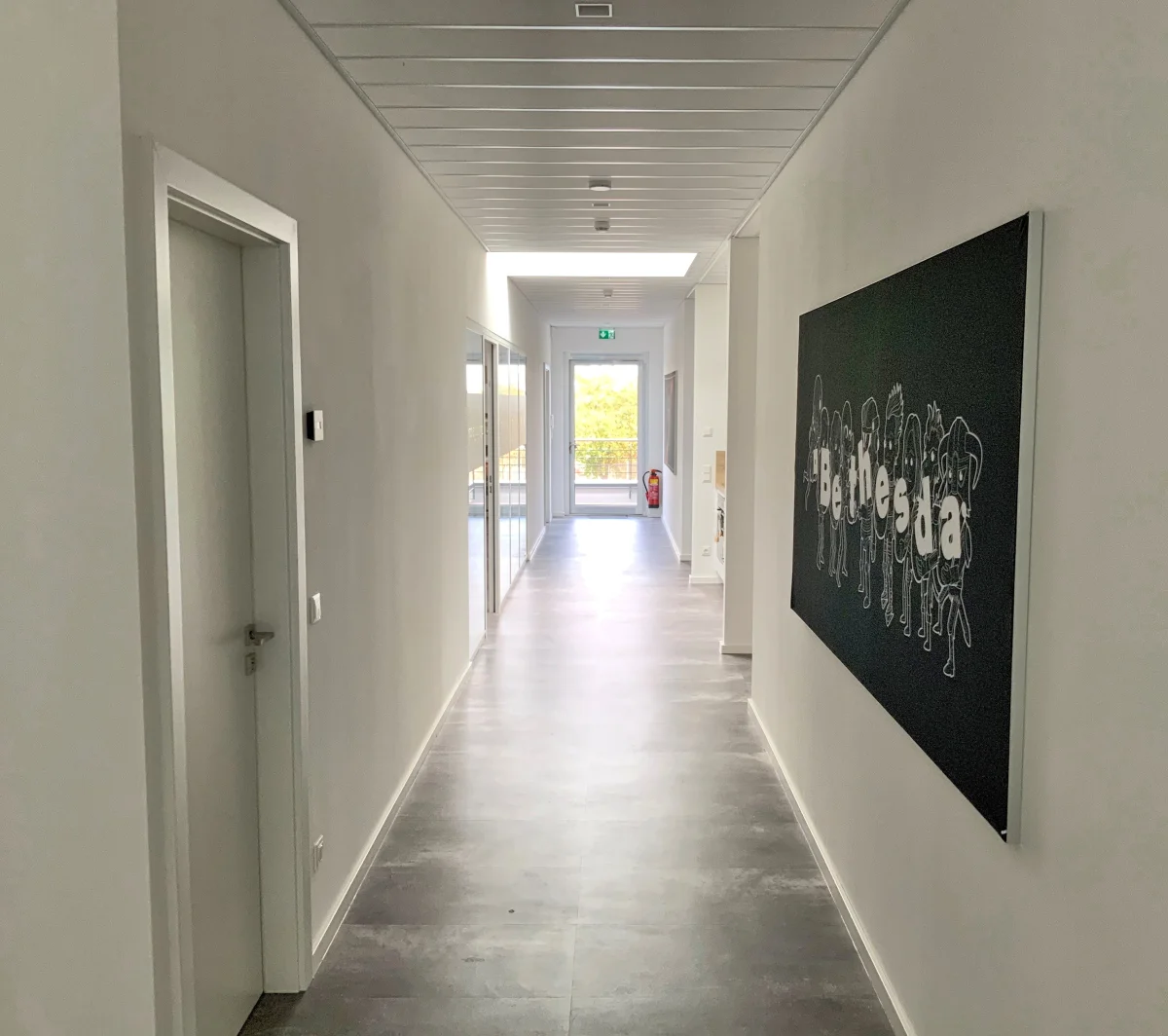 Neubau eines Bürogebäudes mit Lagerhalle - Cowana GmbH