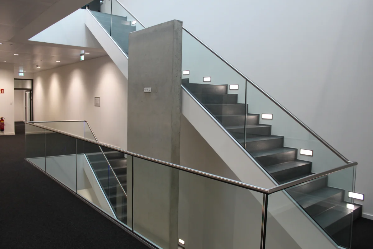 Planung für den Neubau eines Produktionsgebäudes mit Verwaltung - ebm-papst ZEITLAUF GmbH & Co. KG