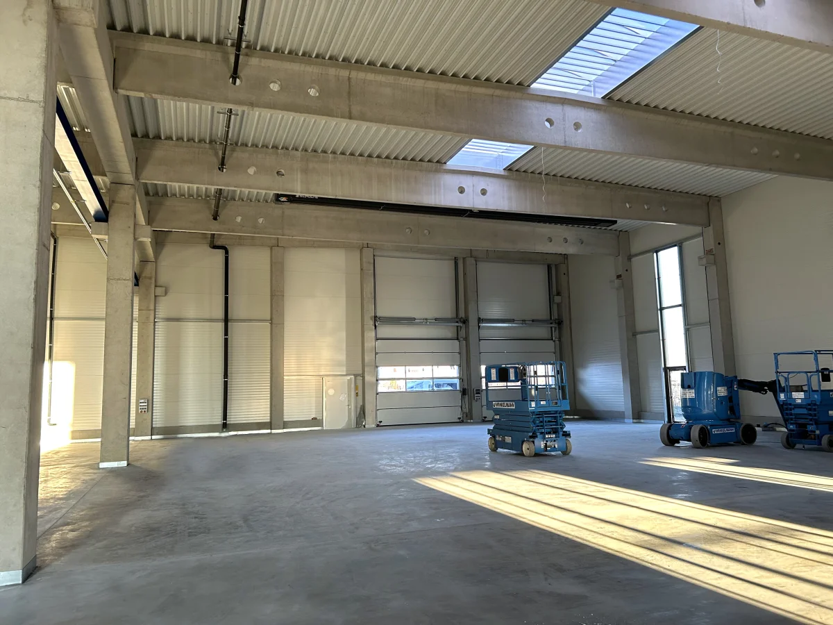 Erweiterung einer Produktionshalle mit Büro- und Sozialflächen - FS Metalltechnik GmbH & Co. KG