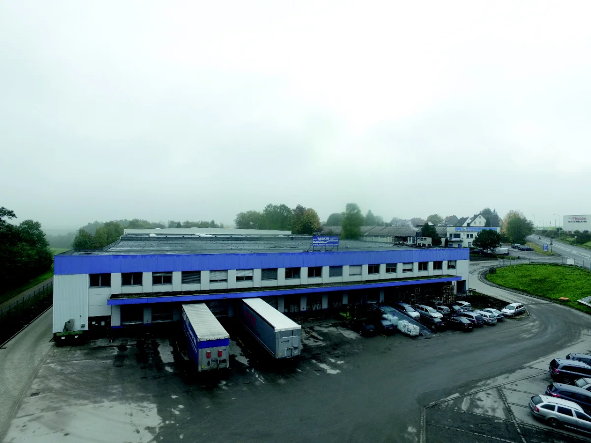 Logistikzentrum mit Verwaltungs- & Sozialtrakt - Gebr. Taskin Logistics GmbH