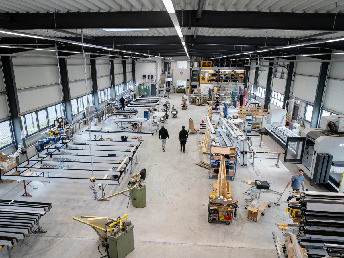 Bürogebäude mit Produktionshalle - Hengsberg GmbH