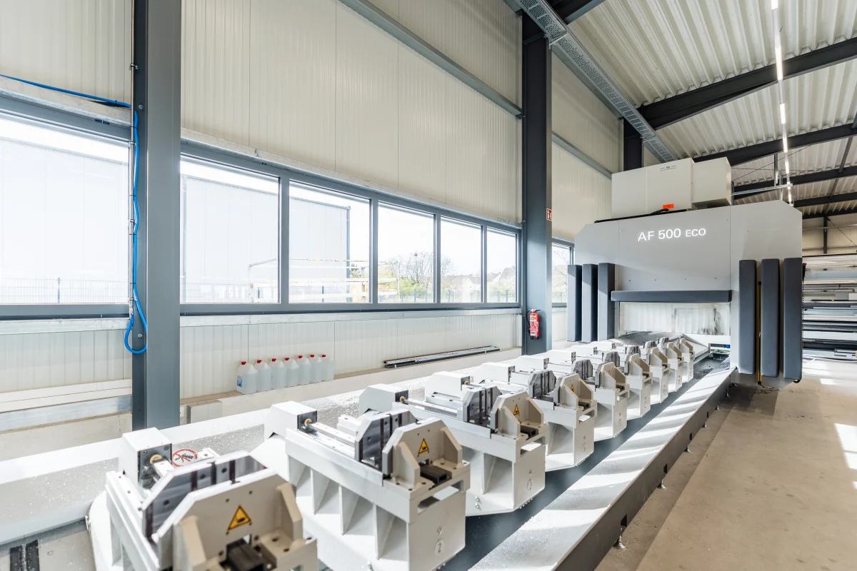 Bürogebäude mit Produktionshalle - Hengsberg GmbH