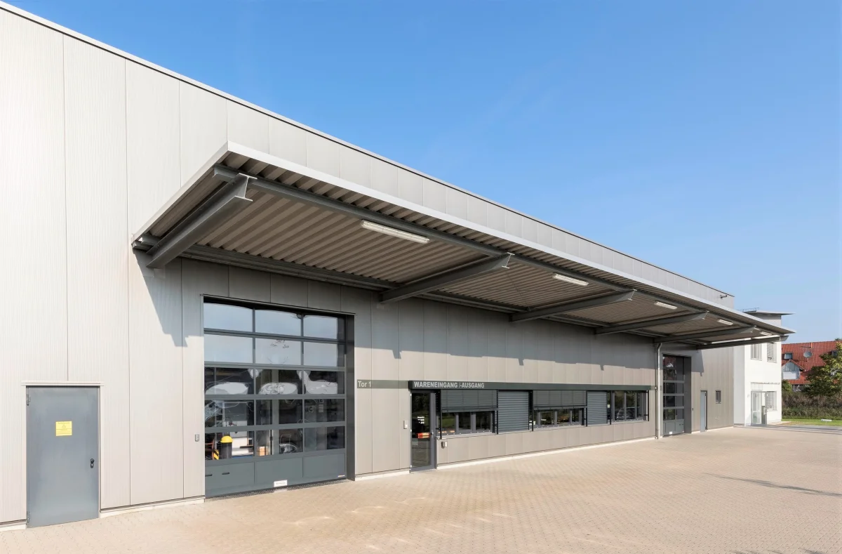 Neubau eines Produktionsgebäudes mit Verwaltung - Ernst Jugard GmbH & Co. KG