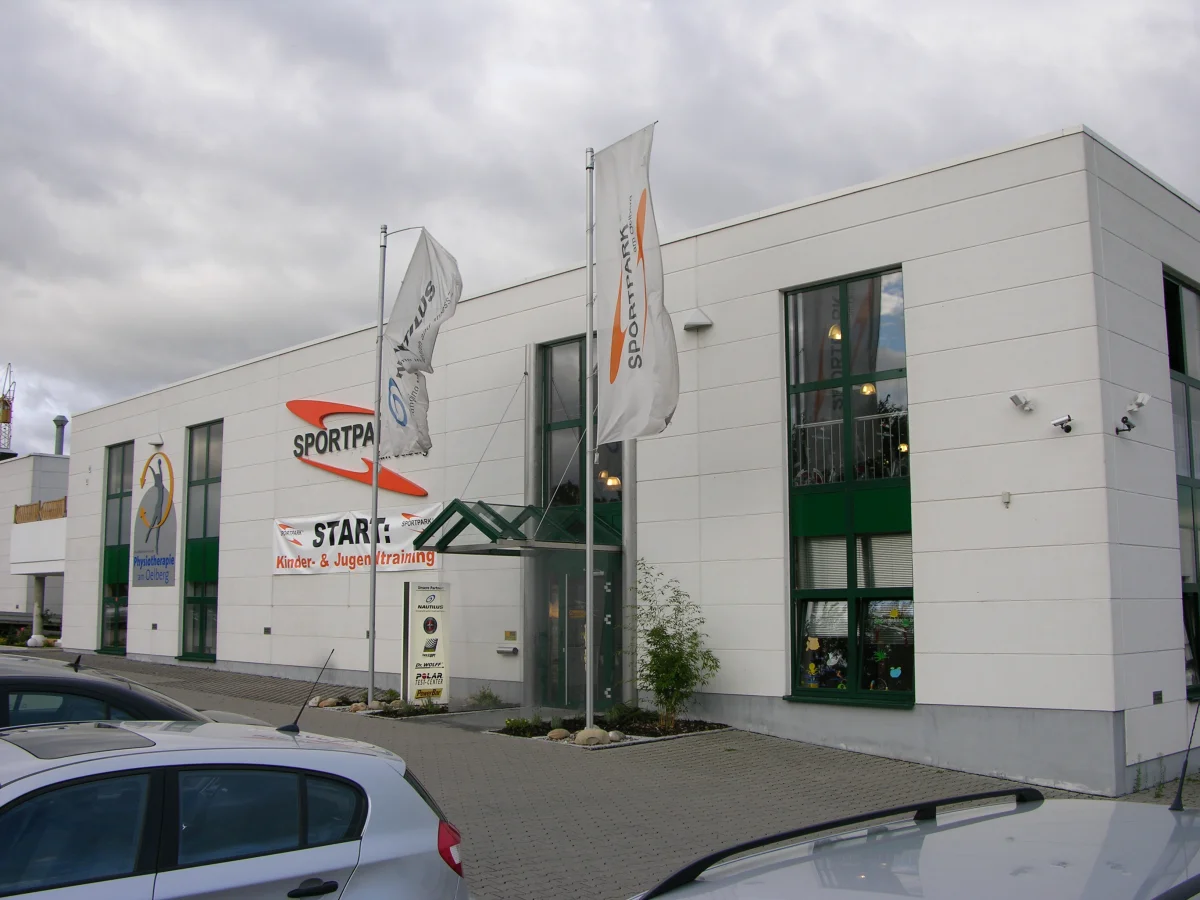 Physiopraxis mit Fitness-Center - Kurtsiefer Immobilien GmbH