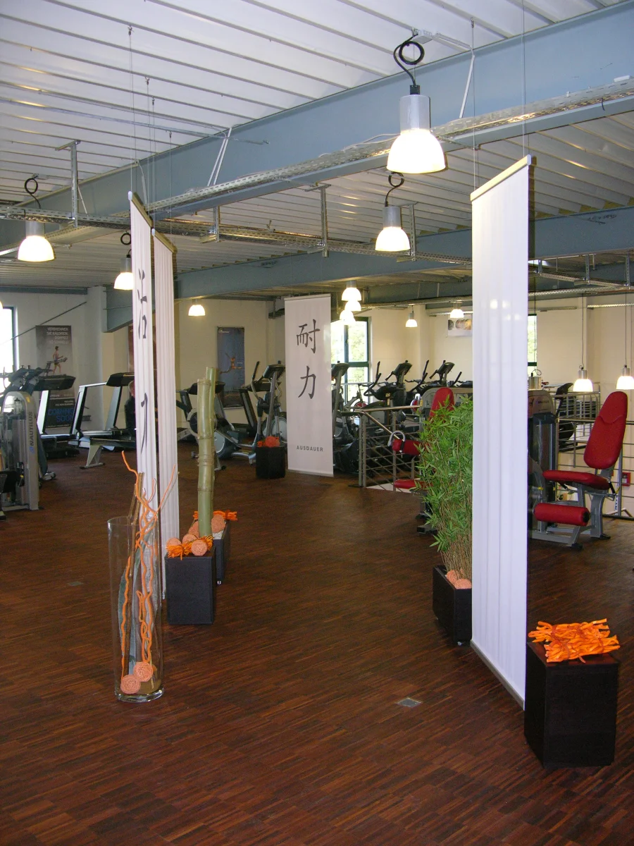 Physiopraxis mit Fitness-Center - Kurtsiefer Immobilien GmbH