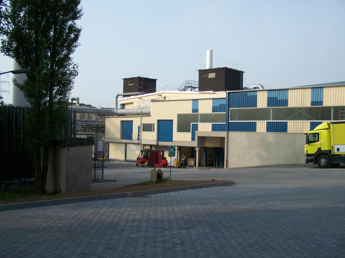 Gefahrstofflager und Erweiterungsbauten - Lohmann GmbH & Co. KG