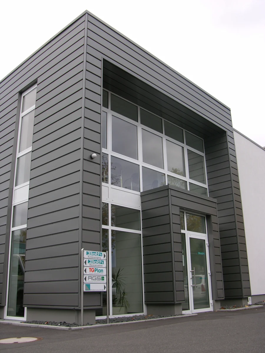 Montage, Lager, Werkstatt und Verwaltung - M. Both & Sohn GmbH