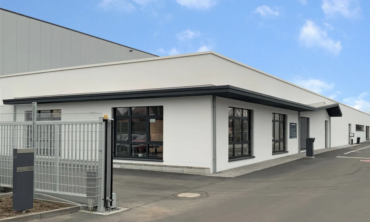 Neubau eines Bauhofs mit Büro- und Sozialräumen - Nürnberger Baugruppe GmbH + Co KG