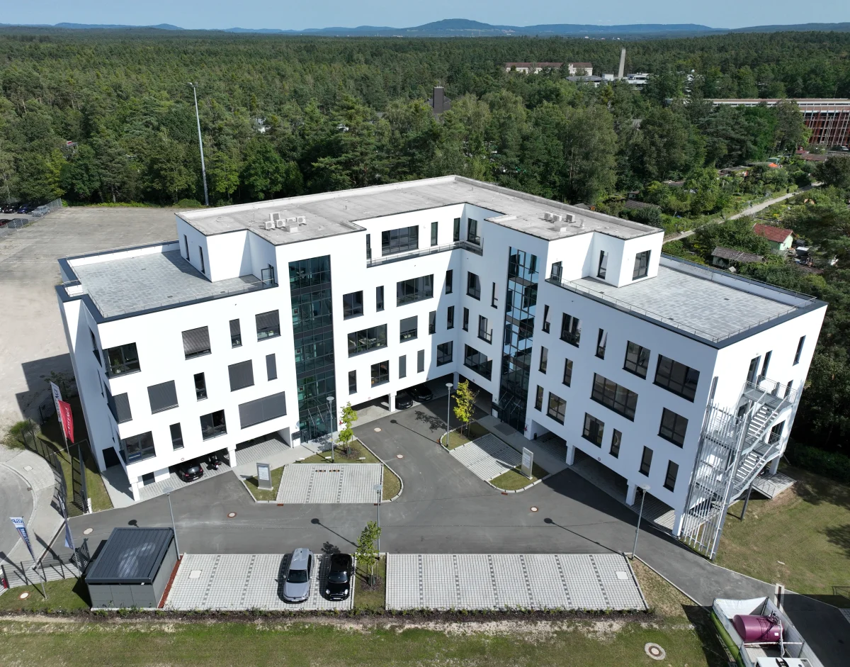 Neubau eines 5-geschossigen Bürogebäudes - S+S Holding GmbH