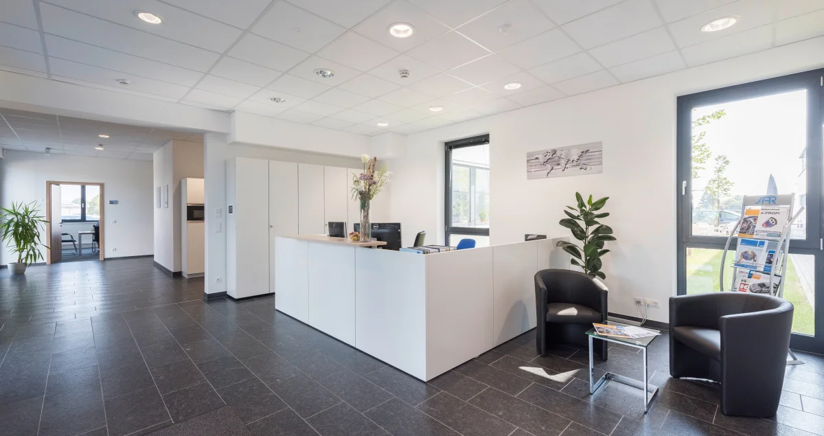 Neubau einer Produktionshalle mit Verwaltung - SAR Electronic GmbH