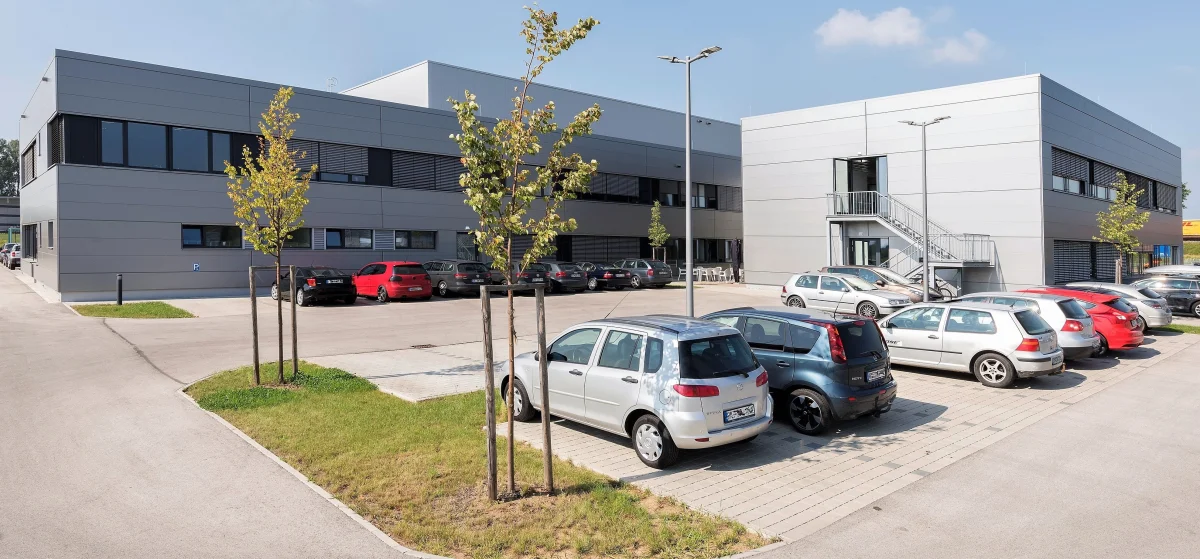 Neubau einer Produktionshalle mit Verwaltung - SAR Electronic GmbH