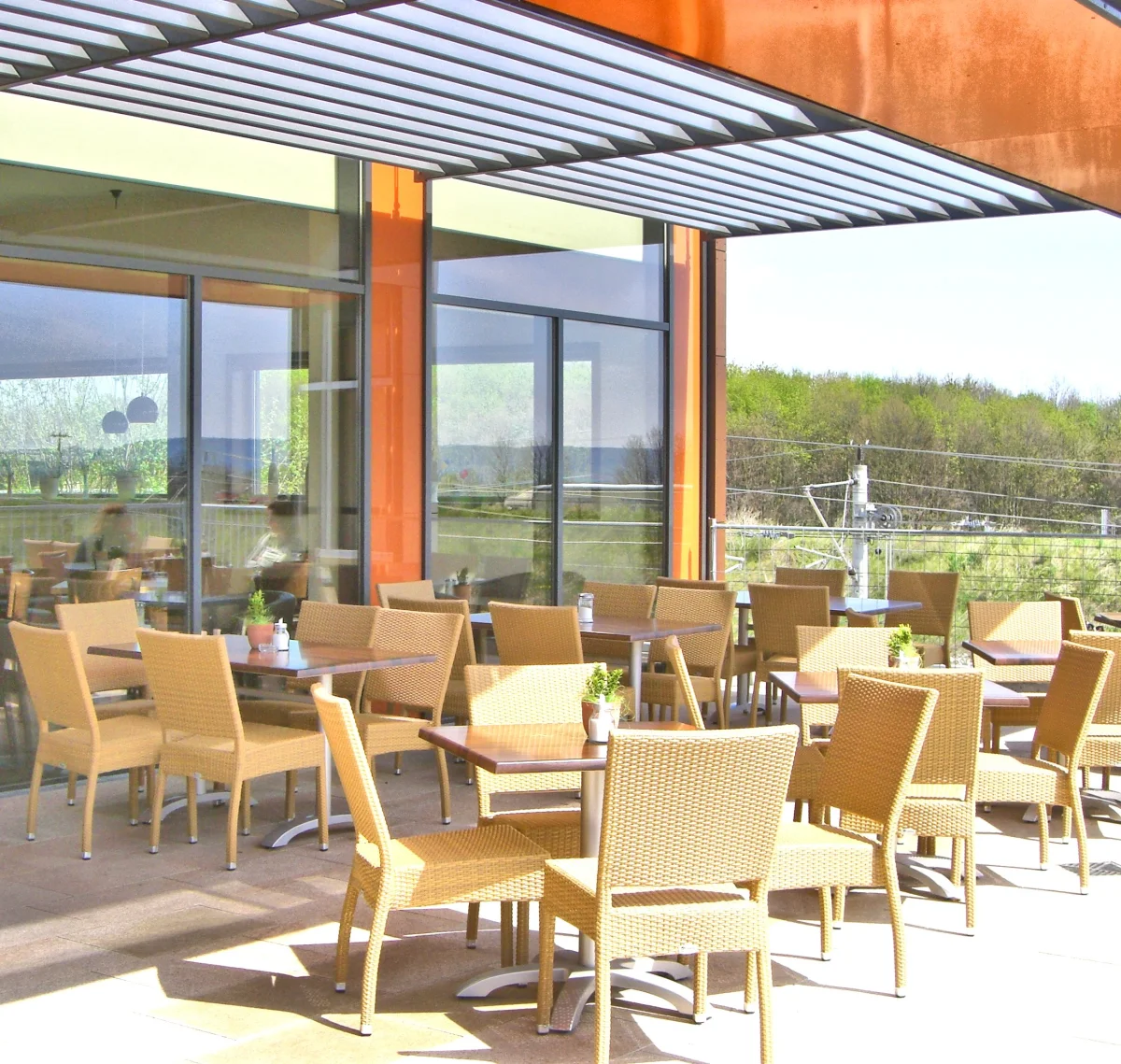 Produktionshalle mit Verkaufsraum - Schocolat GmbH