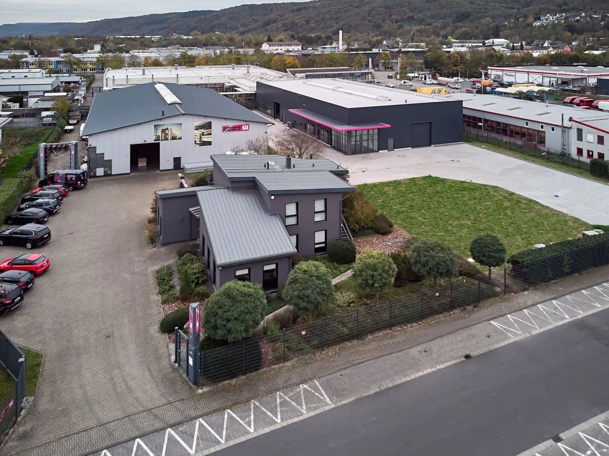 Lagerhalle mit Sozialtrakt - Steinbrückner Reinigungstechnik GmbH