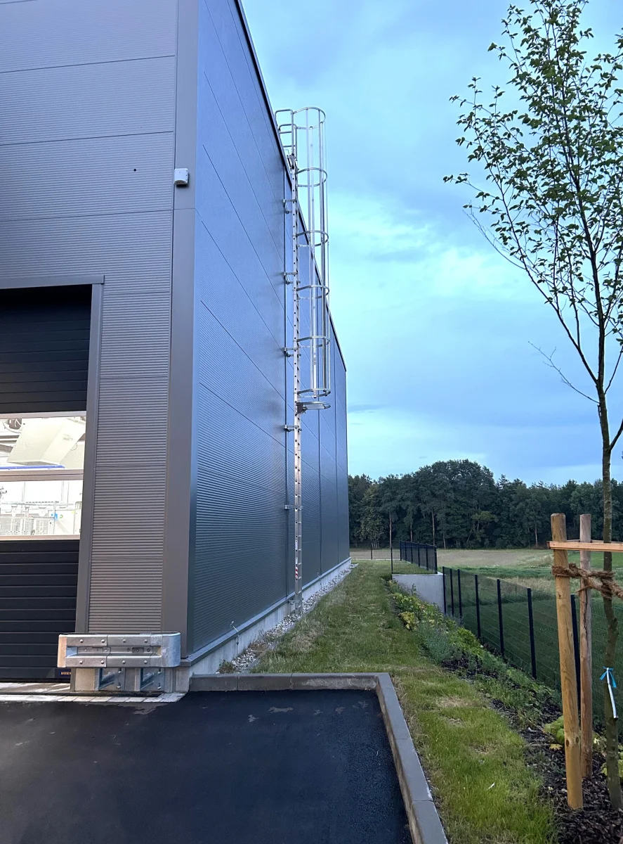 Neubau einer Produktionshalle mit Verwaltung - ZMT Automotive GmbH & Co. KG